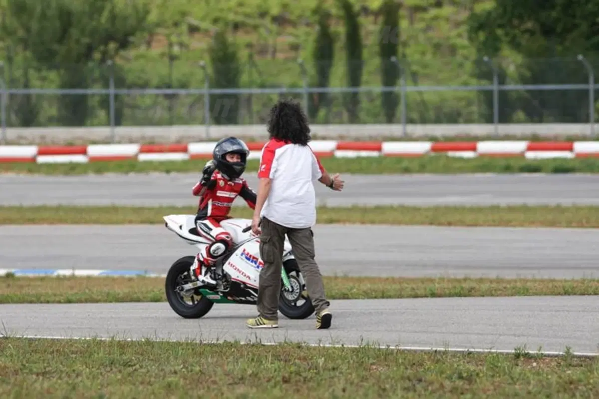 Primo appuntamento dell'Honda NSF100 Racing School a Ortona (10)