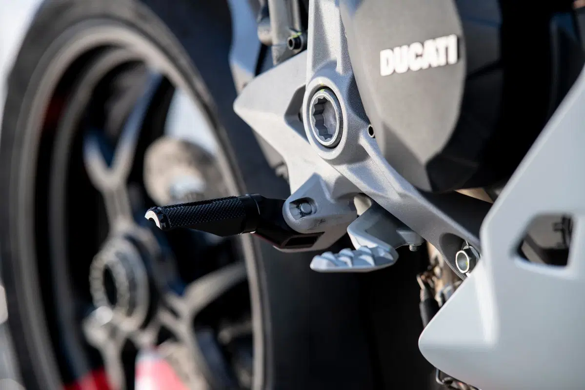 Ducati SuperSport 950 S sportività versatile (7)