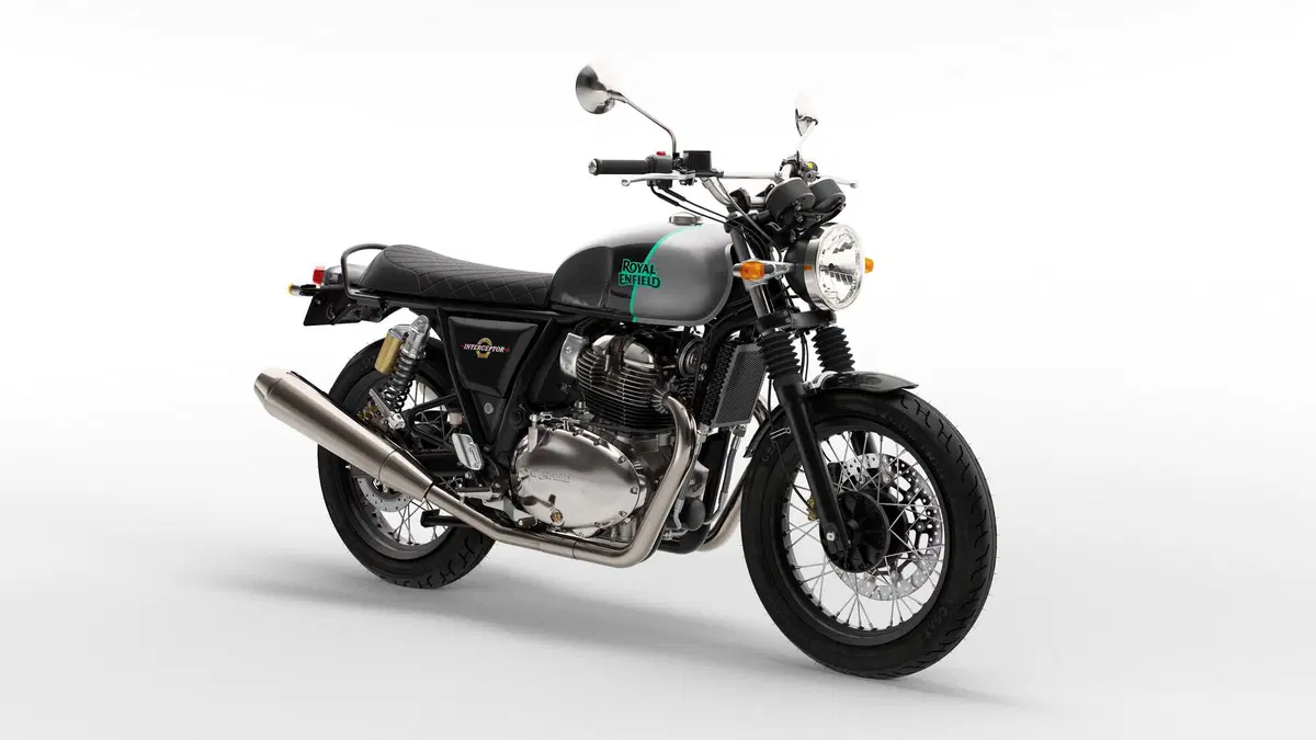 Royal Enfield: Continental GT 650 e Interceptor 650, omologazione Euro 5 e 10 nuove colorazioni (21)