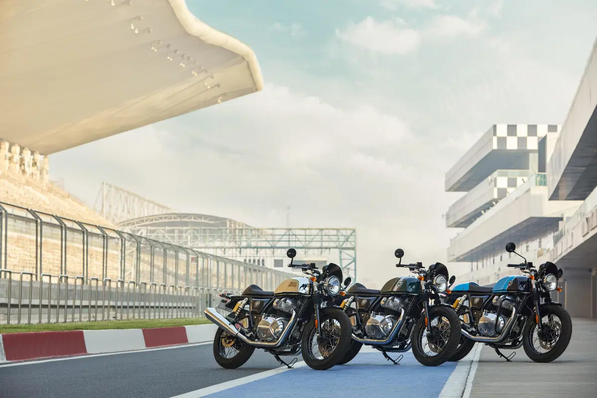 Royal Enfield: Continental GT 650 e Interceptor 650, omologazione Euro 5 e 10 nuove colorazioni (2)