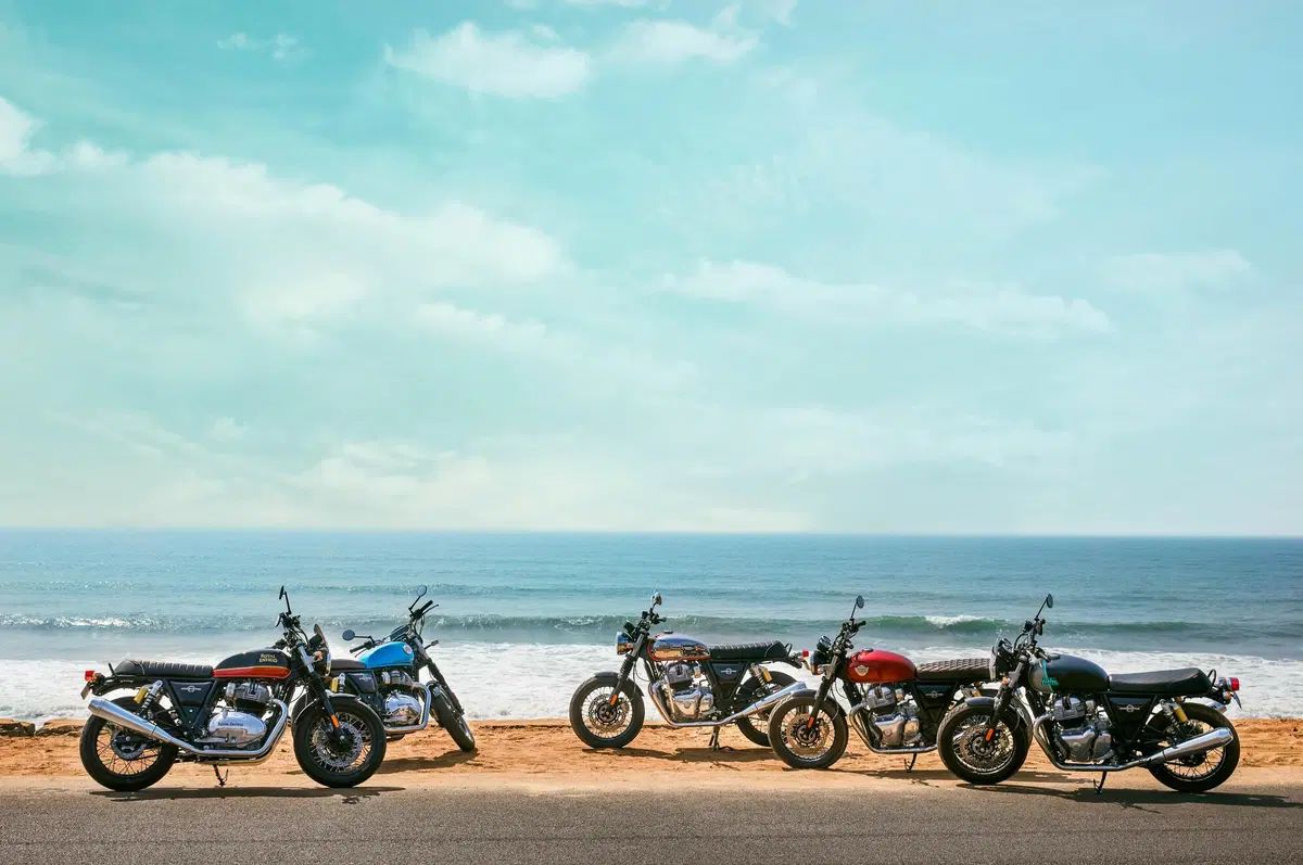 Royal Enfield: Continental GT 650 e Interceptor 650, omologazione Euro 5 e 10 nuove colorazioni (14)