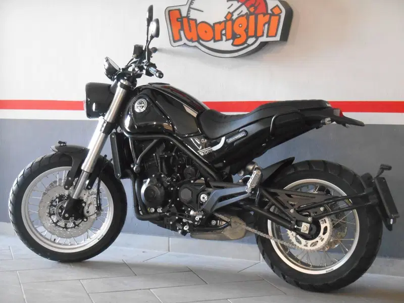 Benelli Leoncino 500 Trail (2021 - 26) (2)
