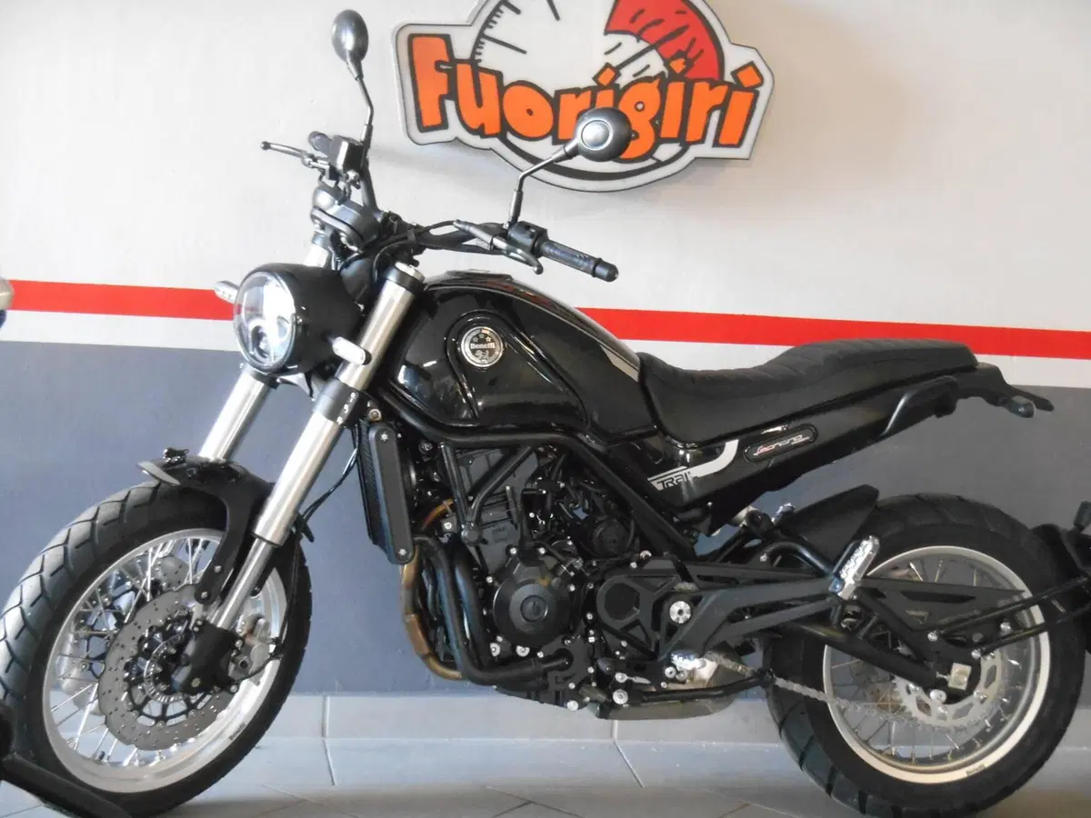 Benelli Leoncino 500 Trail (2021 - 26) (3)
