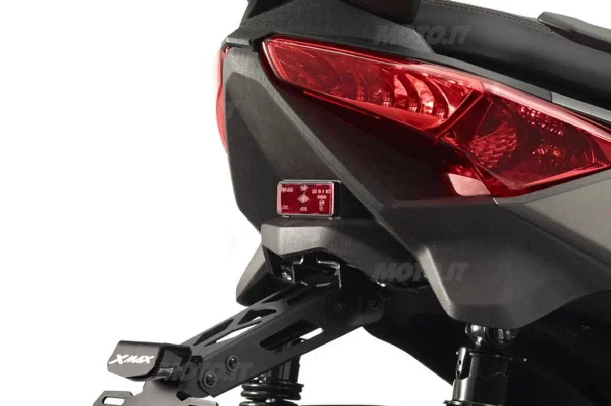 Yamaha X-Max 400 (47)
