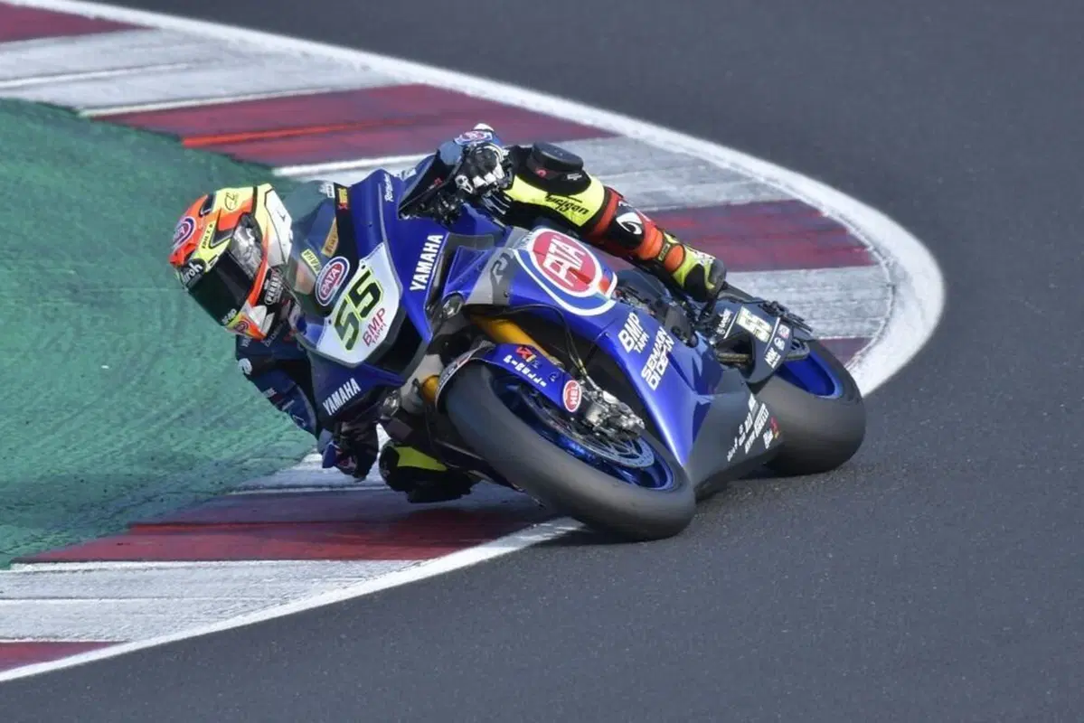 SBK 2021. Andrea Locatelli: “Crescere costantemente e lottare per la vittoria” (2)