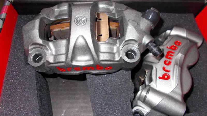 Pinze freno Brembo M50 (2)