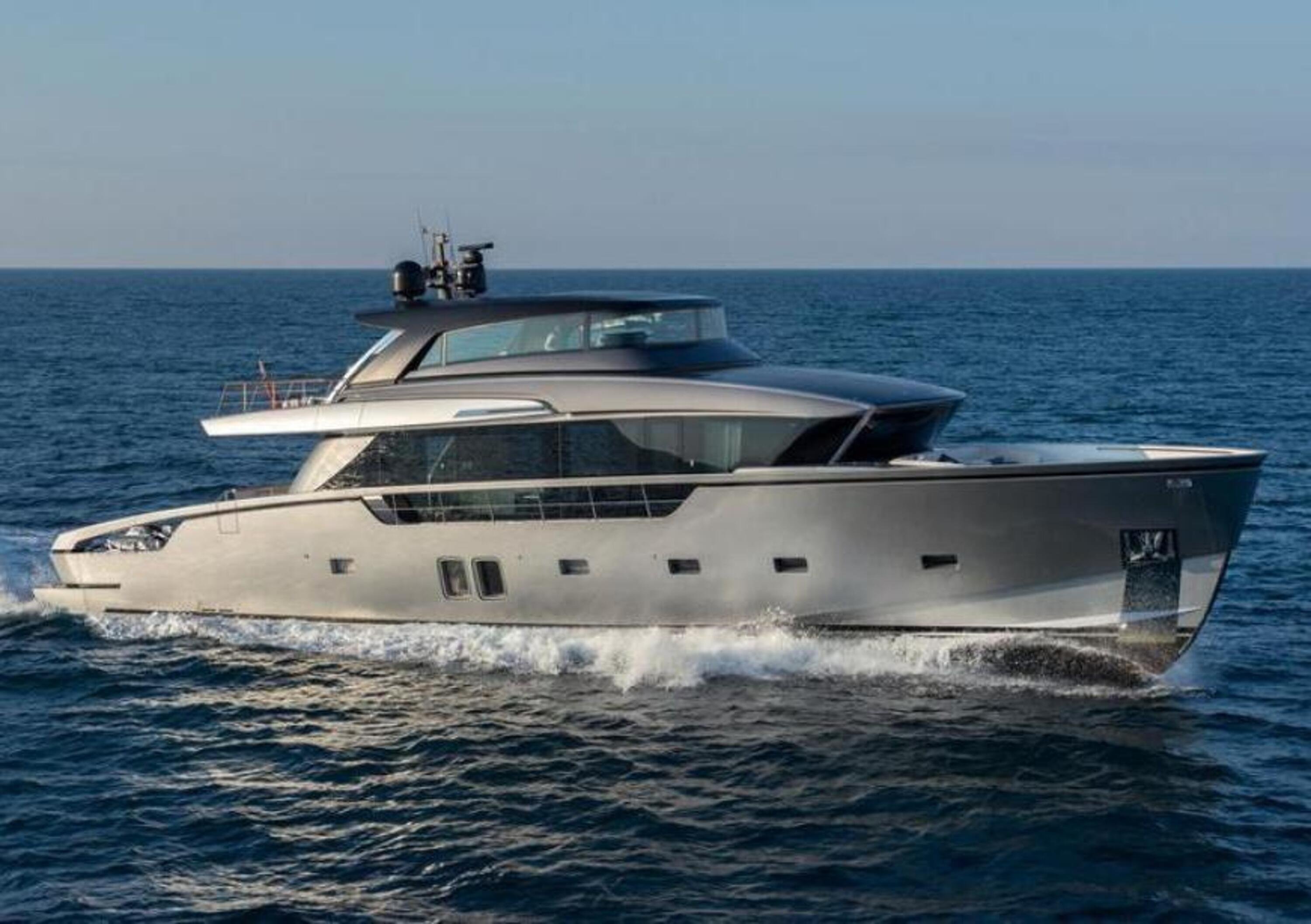 Varato il nuovo yacht di Valentino Rossi: &egrave; un Sanlorenzo SX88 e si chiamer&agrave; TitillaIII [VIDEO]