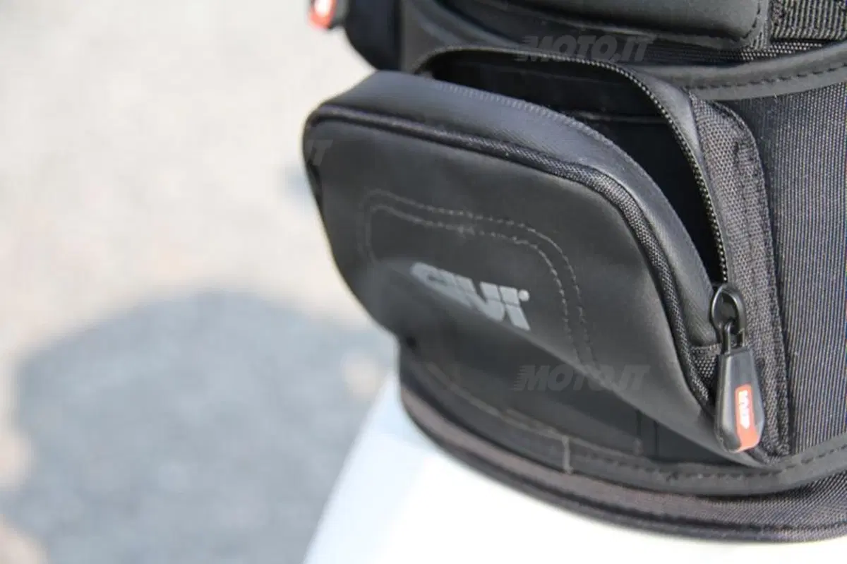 Tre borse GIVI Xstream in prova (21)