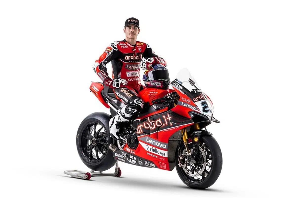 Presentato il team Aruba Ducati SBK 2021 (3)