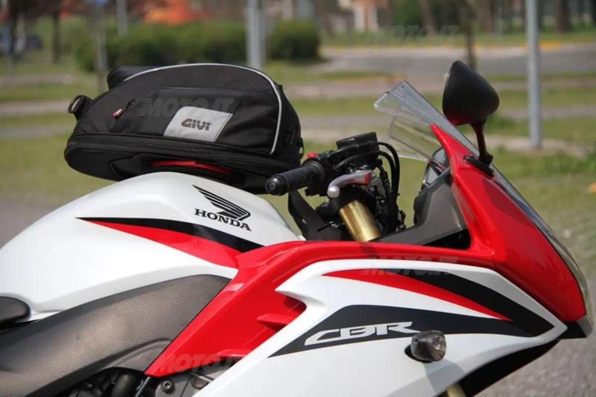 Tre borse GIVI Xstream in prova (24)