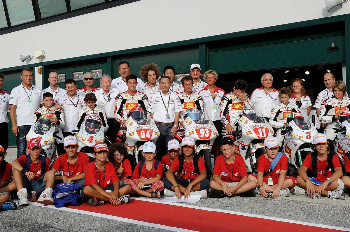 Fausto Gresini e il commosso tributo di Honda ad un mese dalla scomparsa (10)