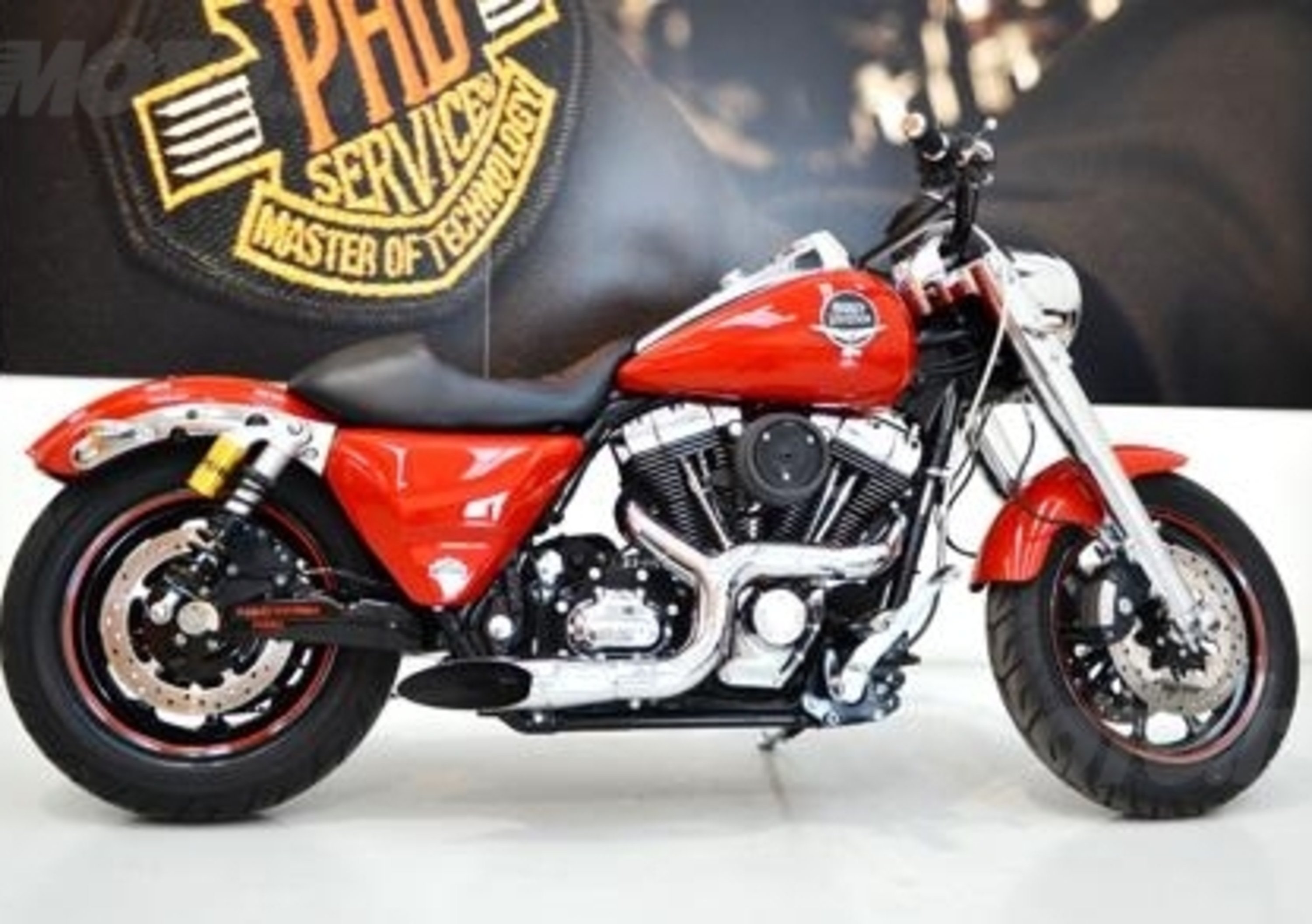 Harley-Davidson Parma: una Road King snella e aggressiva