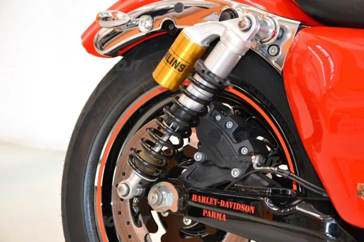 Harley-Davidson Parma: una Road King snella e aggressiva (4)