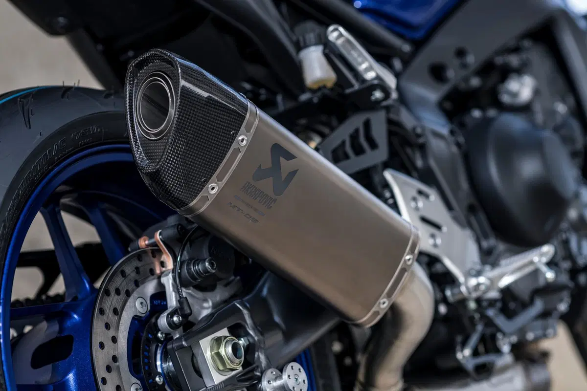 Yamaha MT-09: Dark & Fun (19)