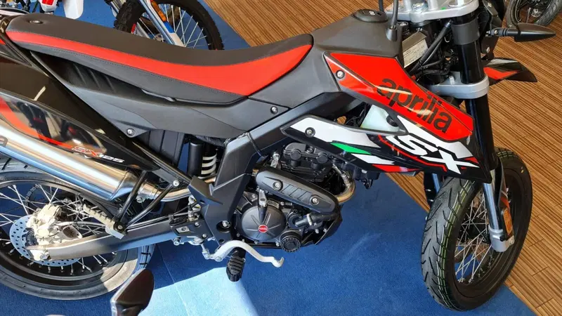 Aprilia SX 125 (2025 - 26) (8)