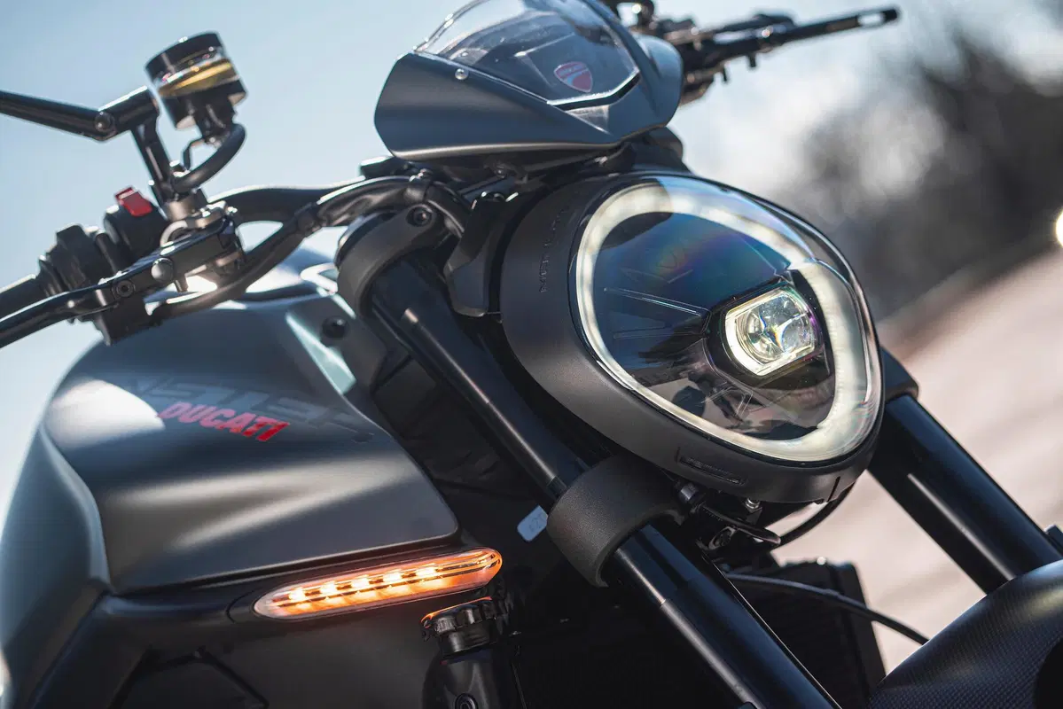 Ducati Monster 2021: svolta epocale (5)