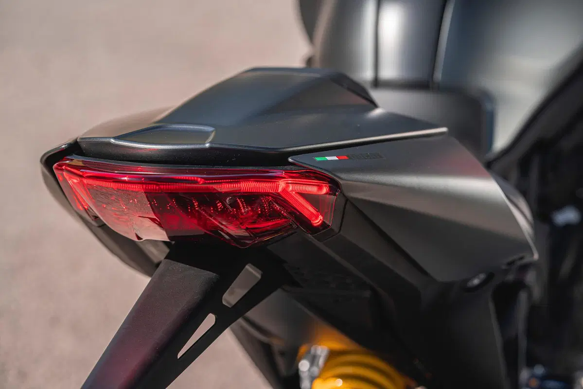 Ducati Monster 2021: svolta epocale (10)
