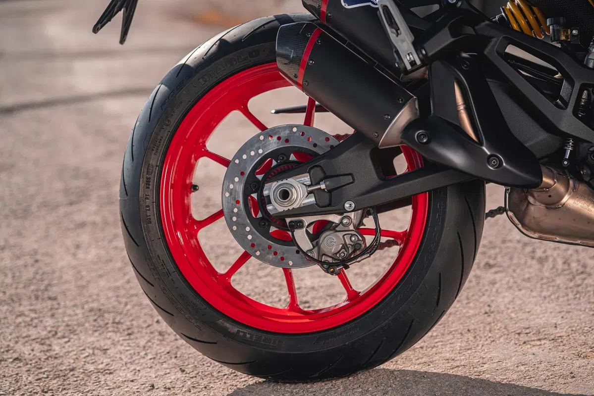Ducati Monster 2021: svolta epocale (12)