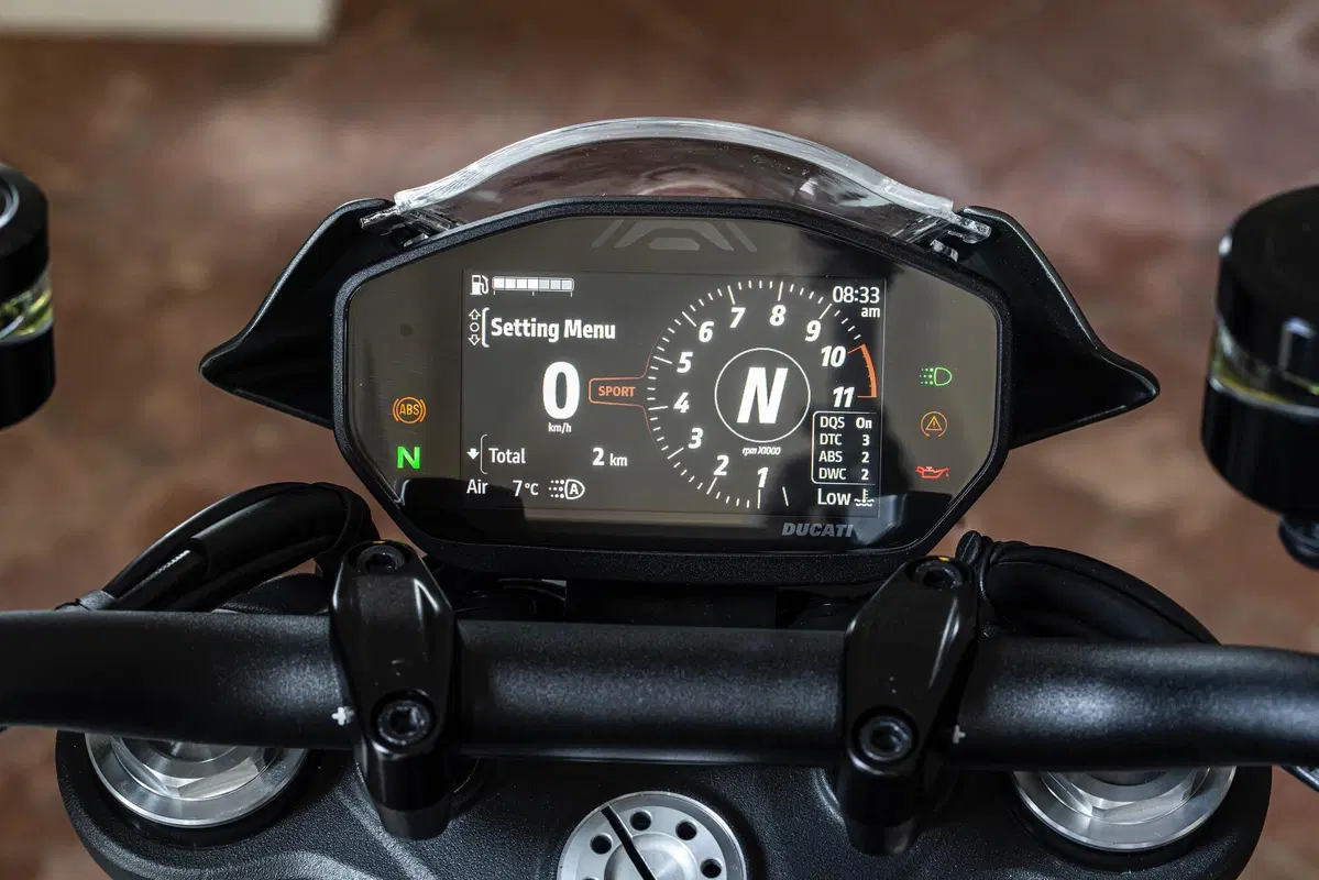 Ducati Monster 2021: svolta epocale