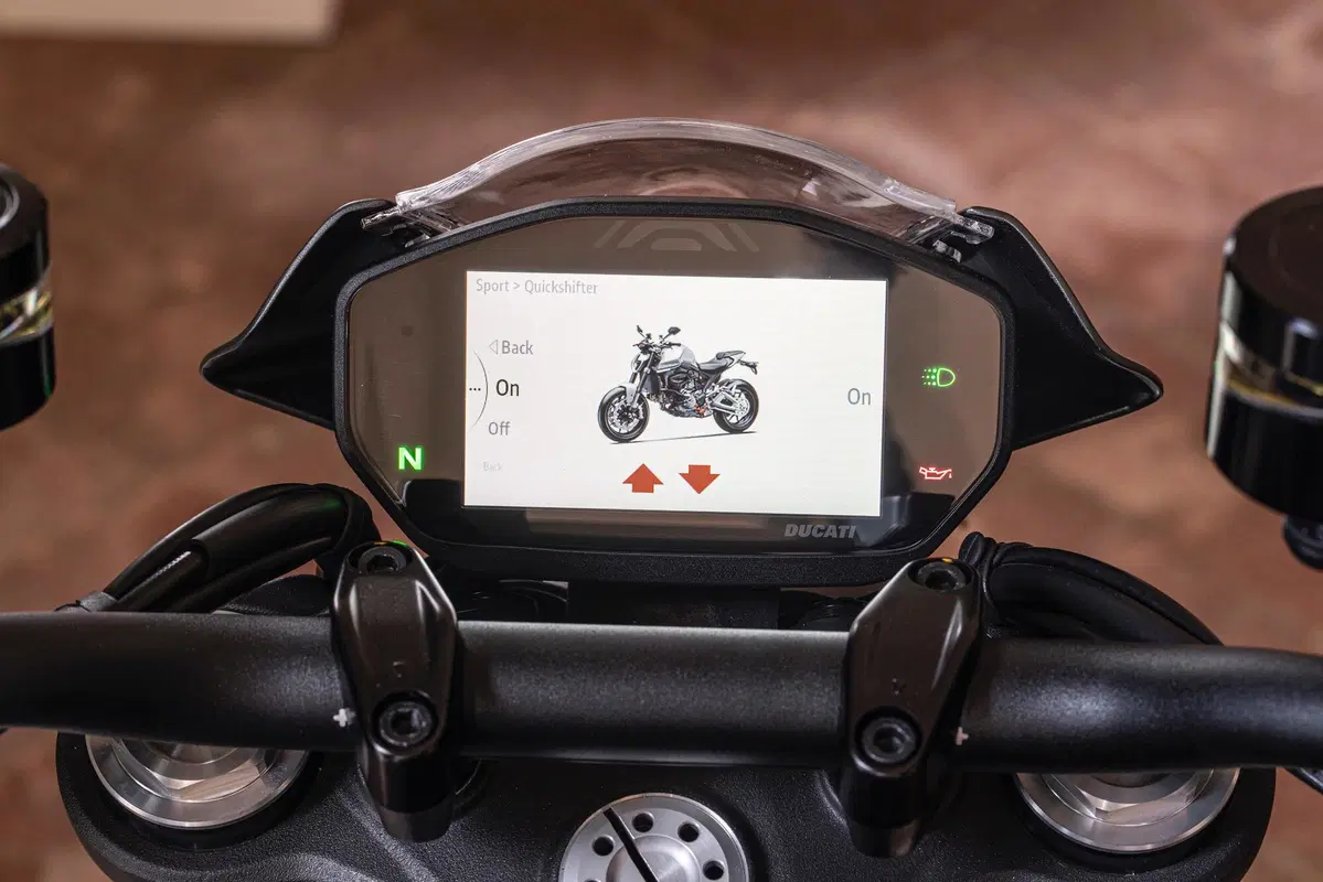 Ducati Monster 2021: svolta epocale (7)