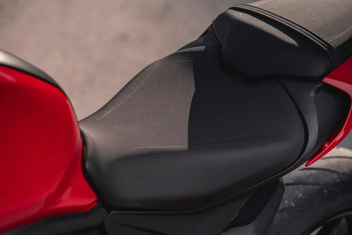 Ducati Monster 2021: svolta epocale (13)