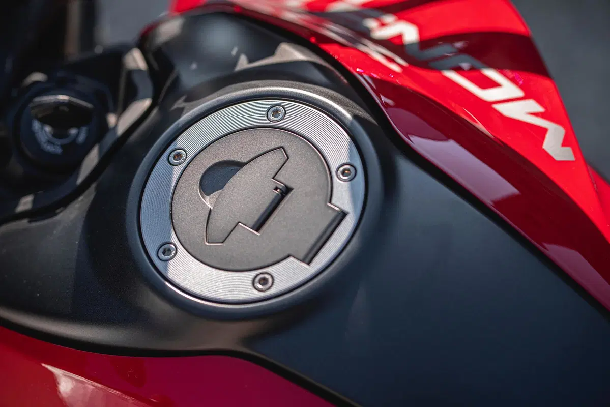 Ducati Monster 2021: svolta epocale (19)