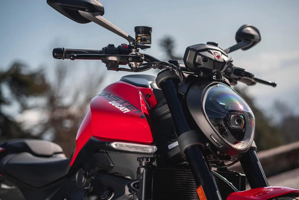 Ducati Monster 2021: svolta epocale (20)