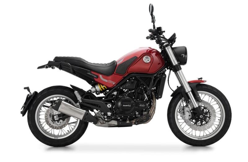 Benelli Leoncino 500 e Leoncino 500 Trail 2021. Aggiornate: stesso prezzo