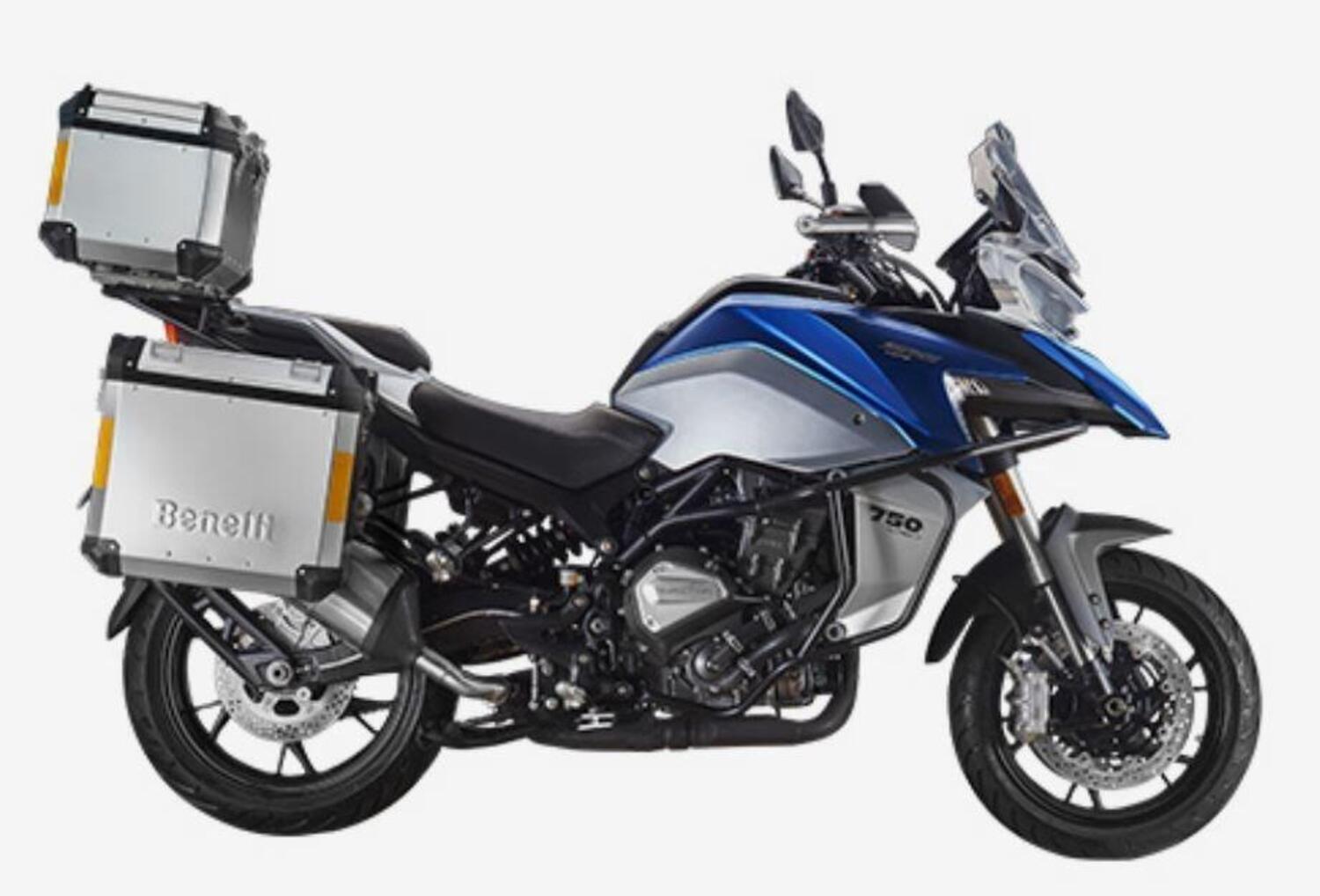 E' pronta la QJ 750-7. Anticipa la TRK 800?