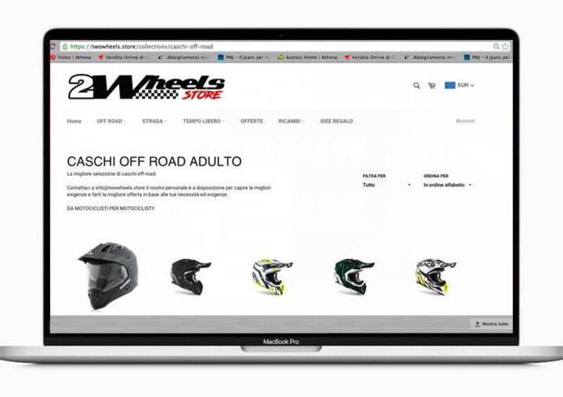 Two wheels store, il nuovo negozio online per i motociclisti