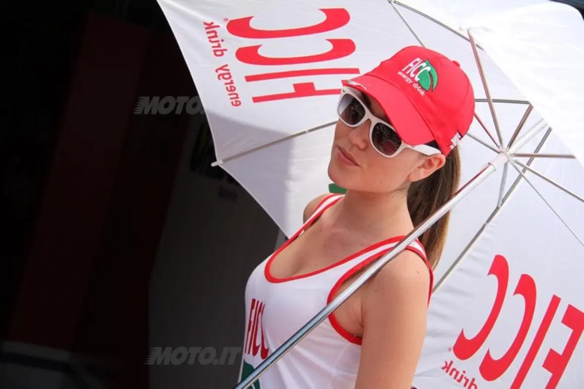 SBK Monza. Le ombrelline del GP d'Italia (10)