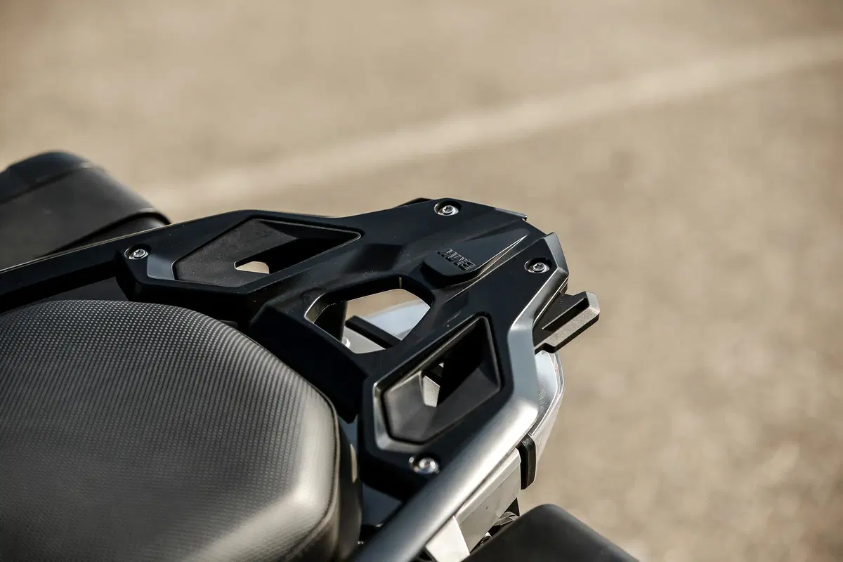 BMW R1250GS VS Ducati Multistrada V4S: maxienduro italiana o tedesca? (24)
