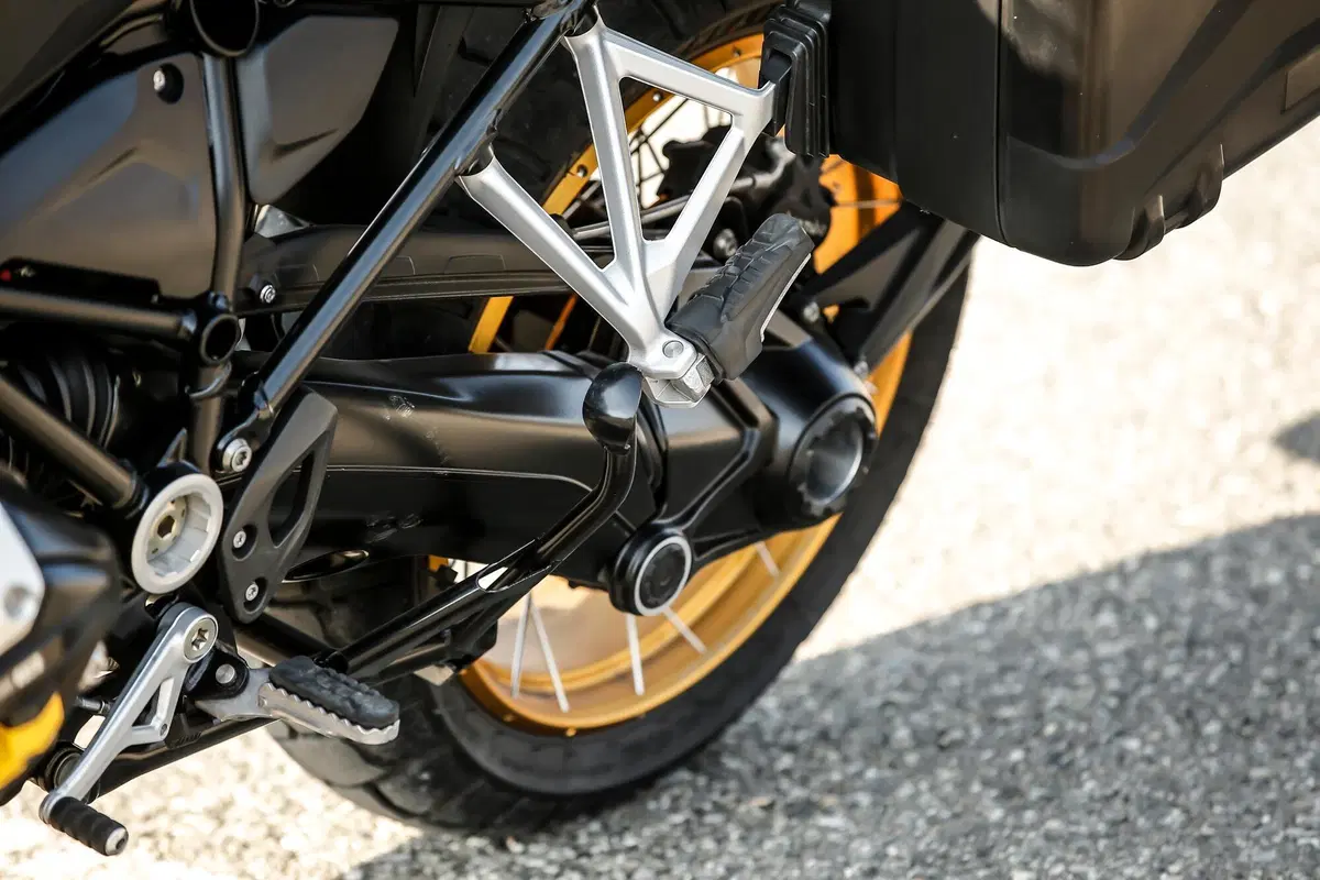 BMW R1250GS VS Ducati Multistrada V4S: maxienduro italiana o tedesca? (33)
