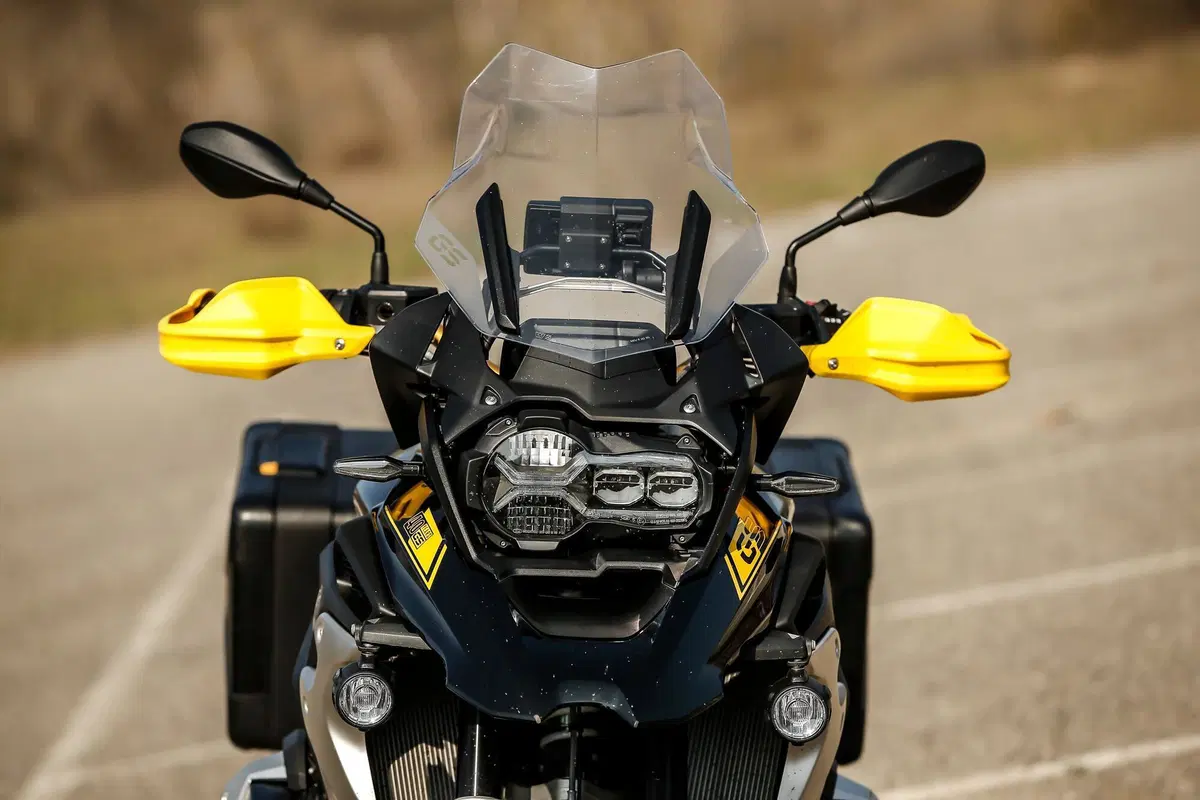 BMW R1250GS VS Ducati Multistrada V4S: maxienduro italiana o tedesca? (38)