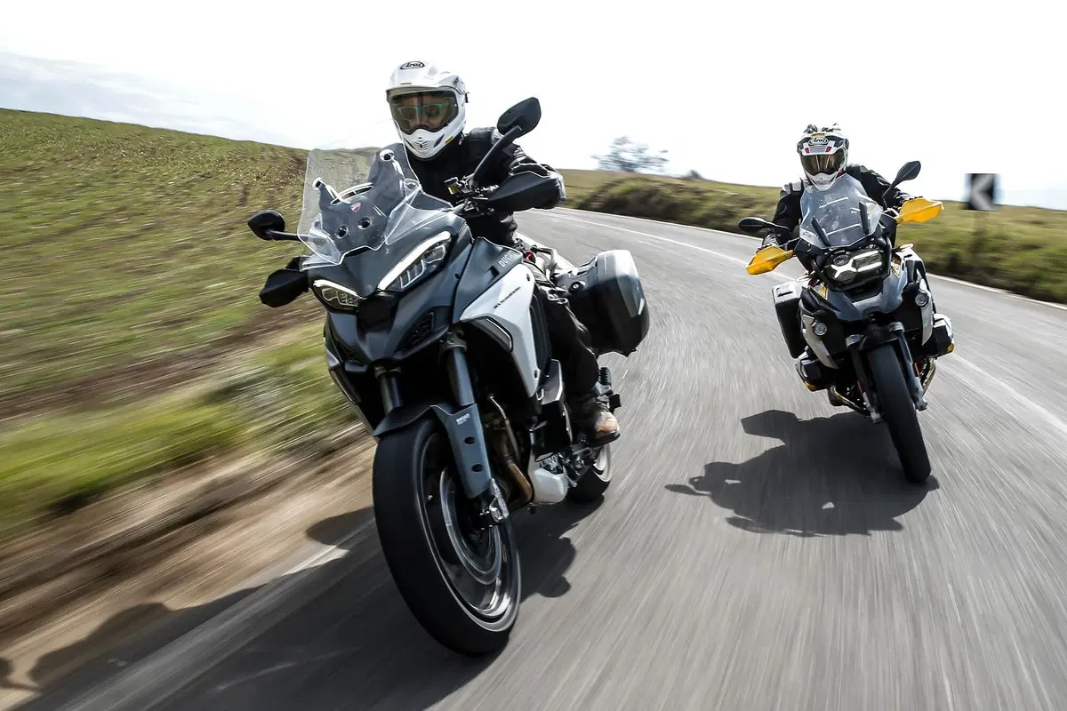 BMW R1250GS VS Ducati Multistrada V4S: maxienduro italiana o tedesca? (5)