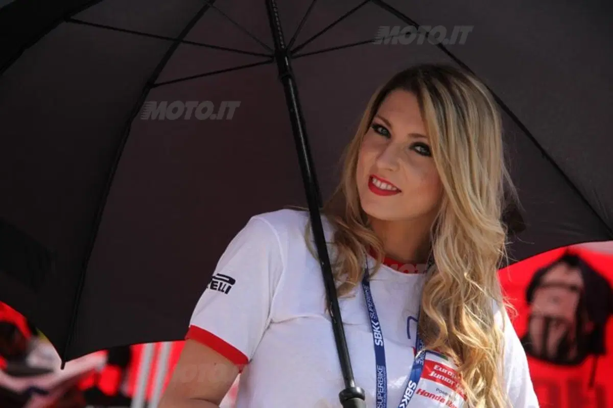 SBK Monza. Le ombrelline del GP d'Italia (24)