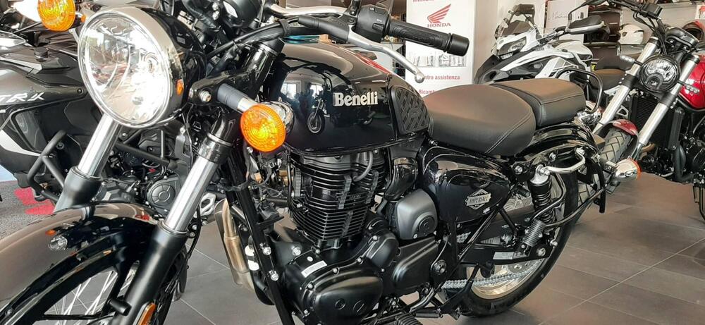 Benelli Imperiale 400 (2021 - 24) (4)