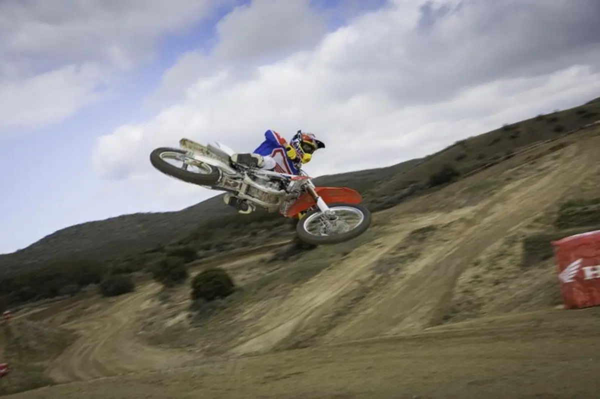 Honda CRF250R e CRF450R 2014 (15)