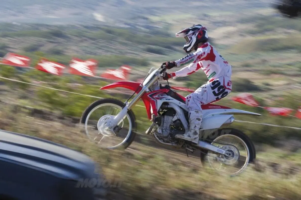 Honda CRF250R e CRF450R 2014 (19)