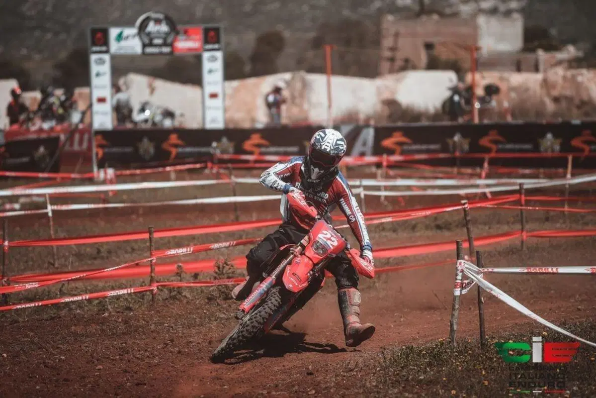 Enduro 2021. Assoluti 3. Custonaci D2. Tripletta TM, Ruprecht in fuga (11)
