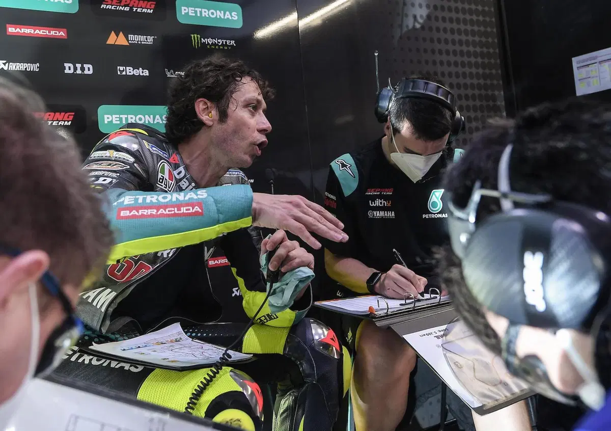 MotoGP 2021, GP del Qatar/1. Valentino Rossi: "Stresso troppo la gomma, stiamo cercando la soluzione"