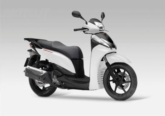 Honda e Groupama Assicurazioni lanciano l'offerta per SH300i e Integra