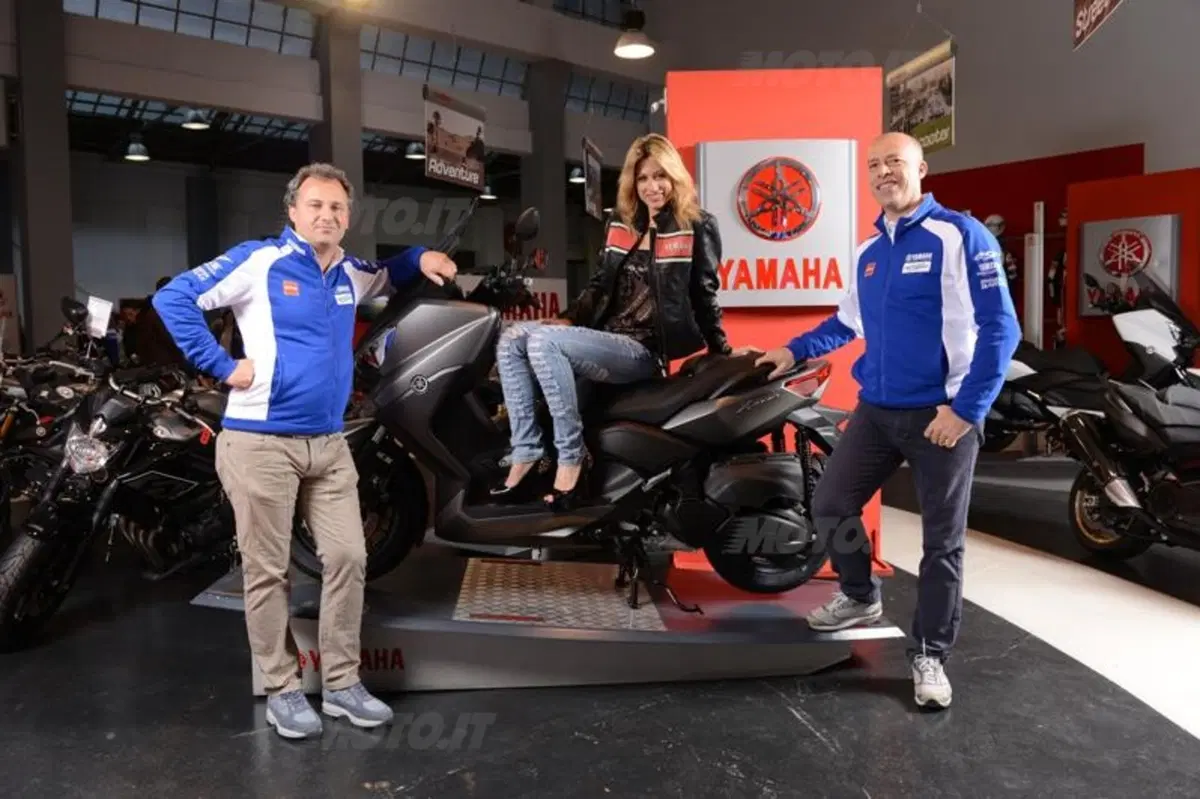 Inaugurato a Milano il nuovo flagship store Yamaha Negrimotors (4)