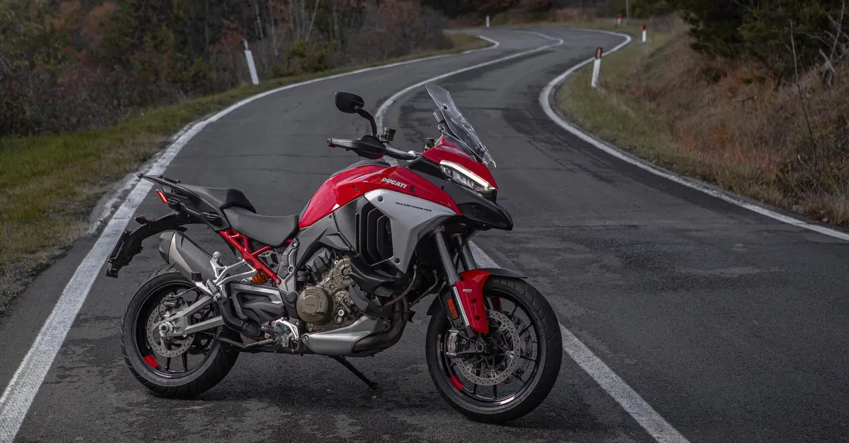 Ducati Multistrada V4: richiamo per le guide valvole [AGGIORNATO]