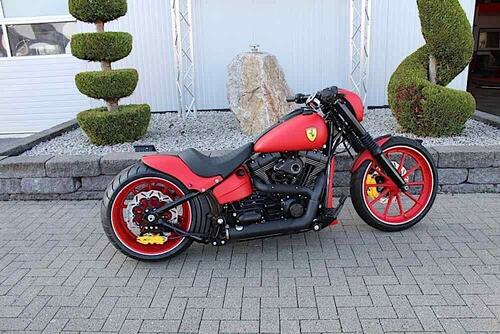 Harley-Davidson Enzo. La Ferrari Softail (3)