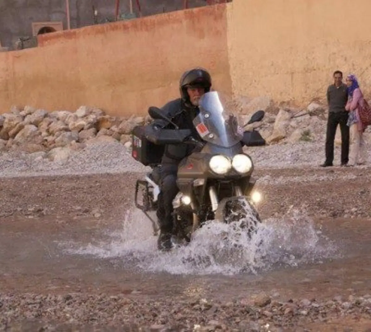 In Marocco col Moto Guzzi Stelvio Club (2)