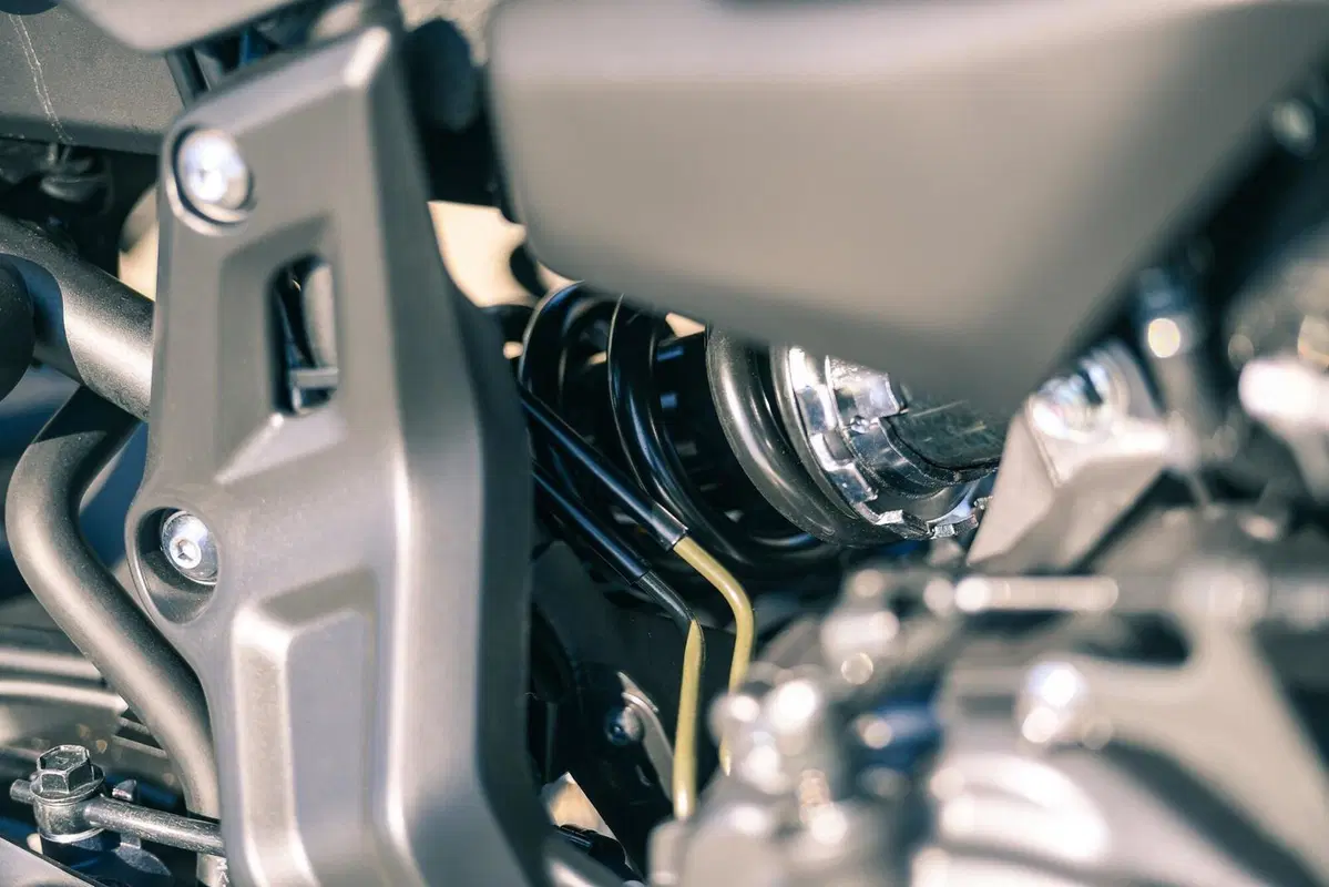 Triumph Trident 660 VS Yamaha MT-07: entry-level? No grazie! (14)