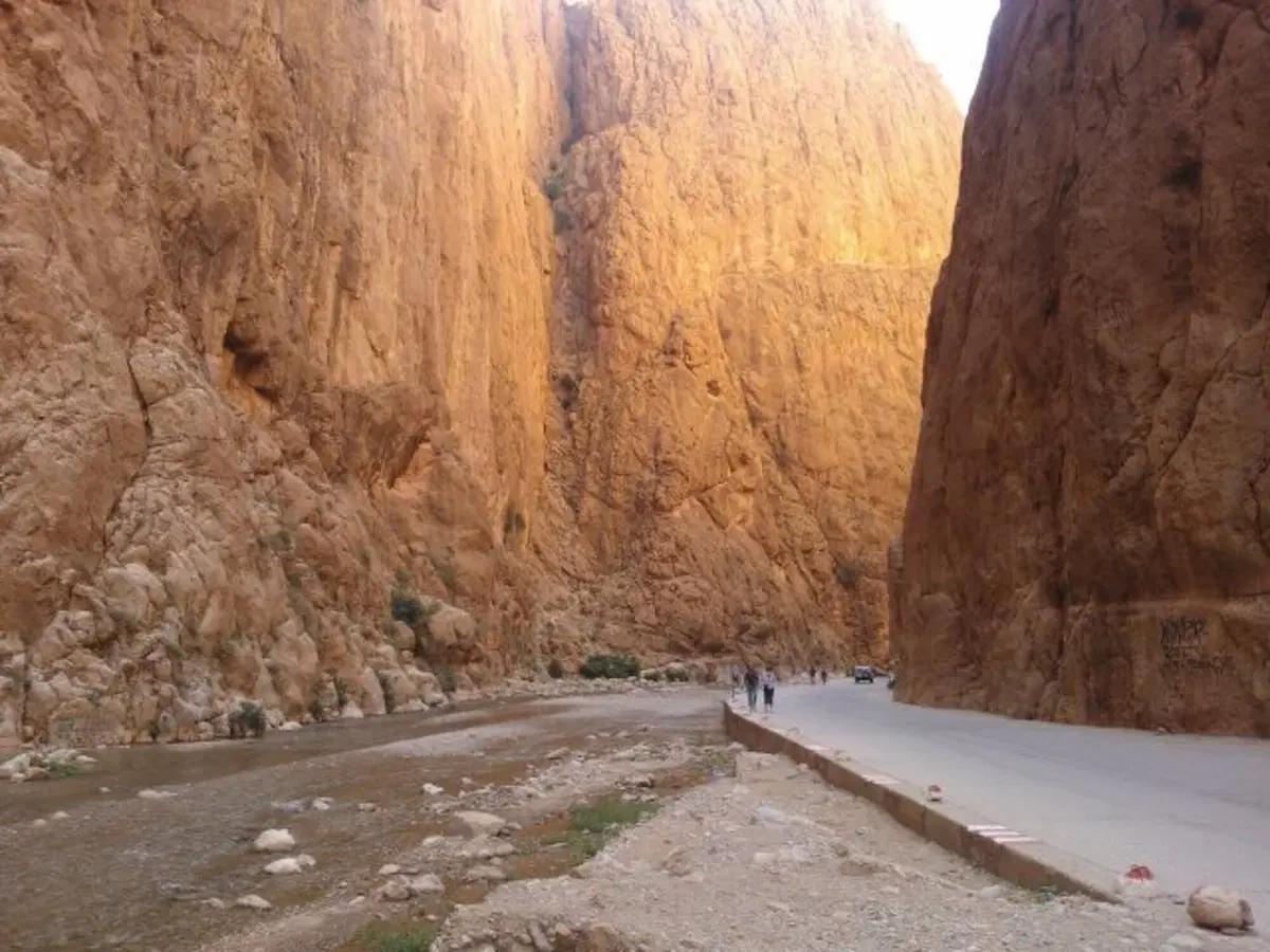 In Marocco col Moto Guzzi Stelvio Club (6)