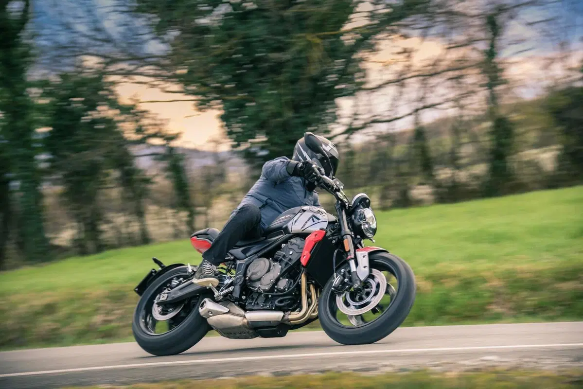 Triumph Trident 660 VS Yamaha MT-07: entry-level? No grazie!