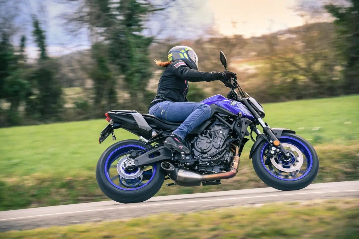 Triumph Trident 660 VS Yamaha MT-07: entry-level? No grazie!